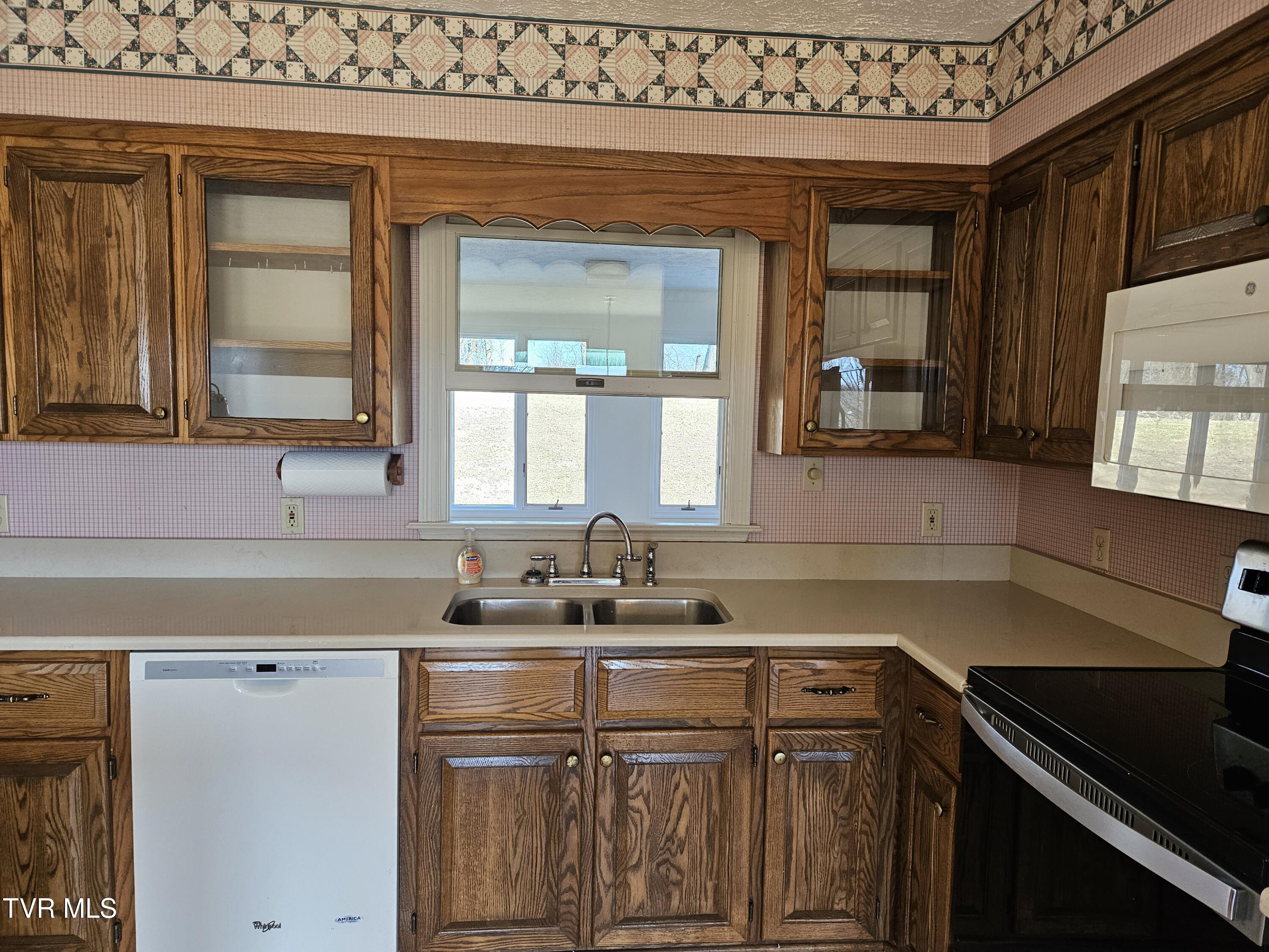 19475 Pleasant View Drive, Abingdon, Virginia image 8