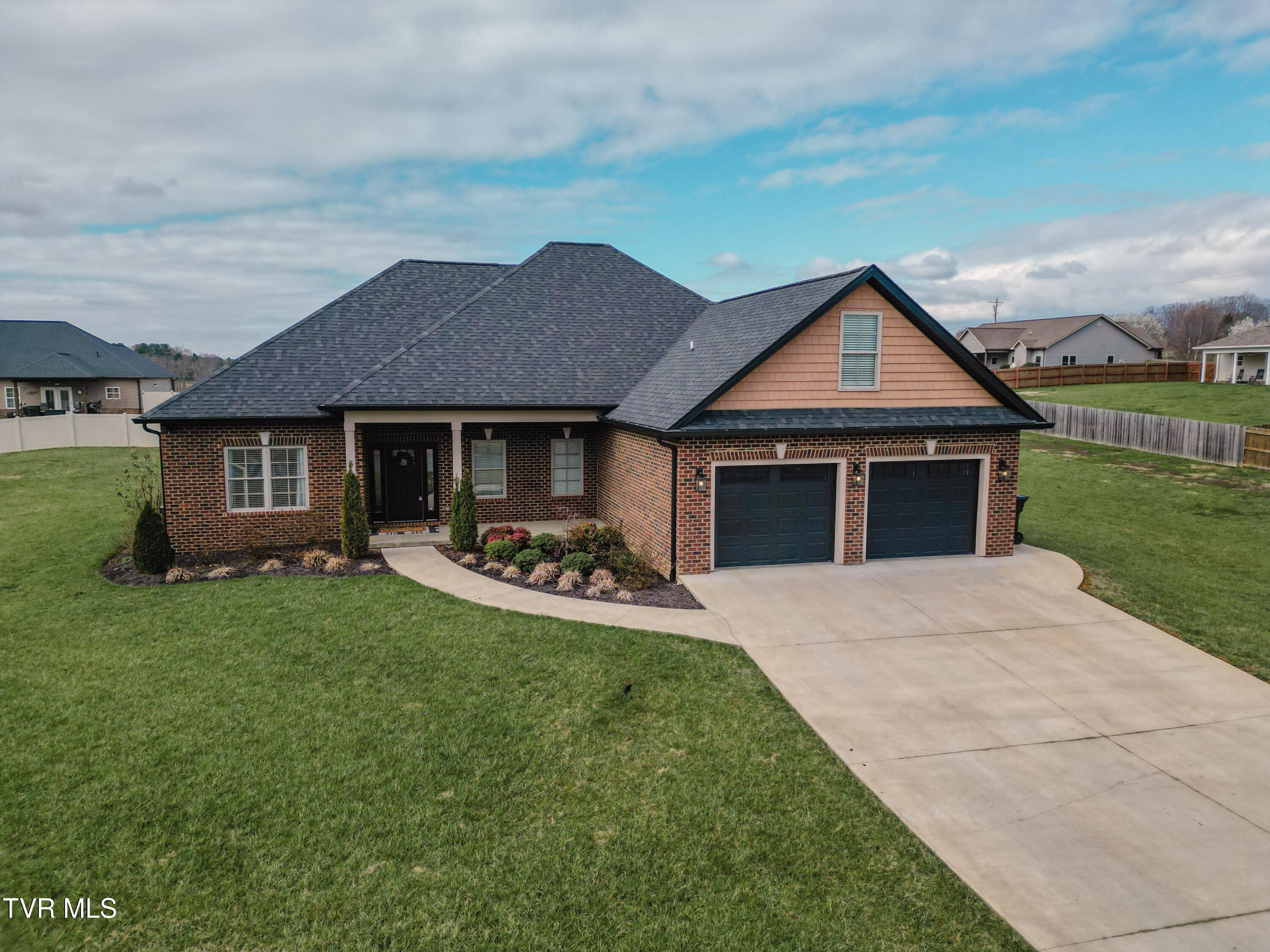582 Brady Way, Jonesborough, Tennessee image 3