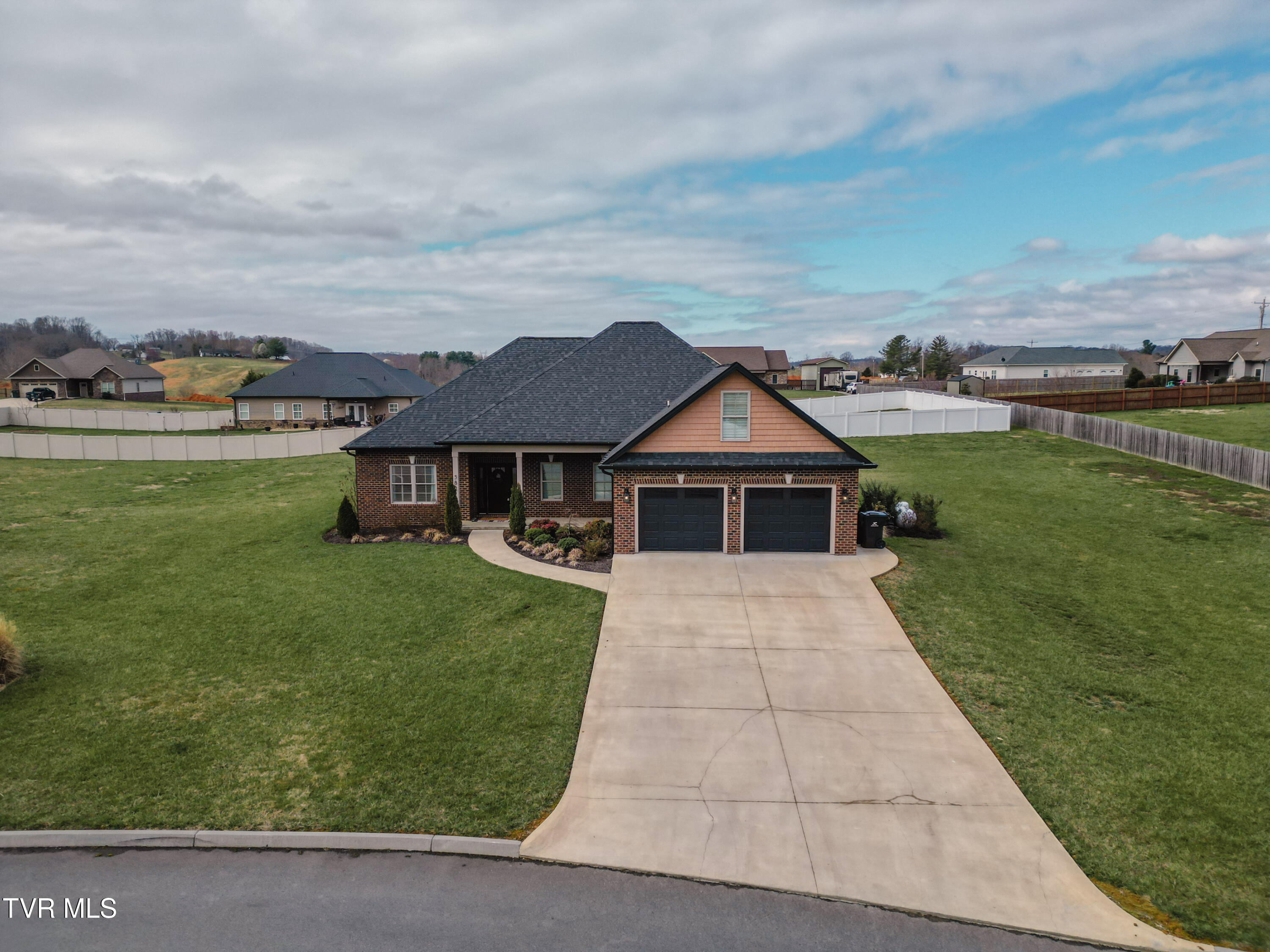 582 Brady Way, Jonesborough, Tennessee image 2