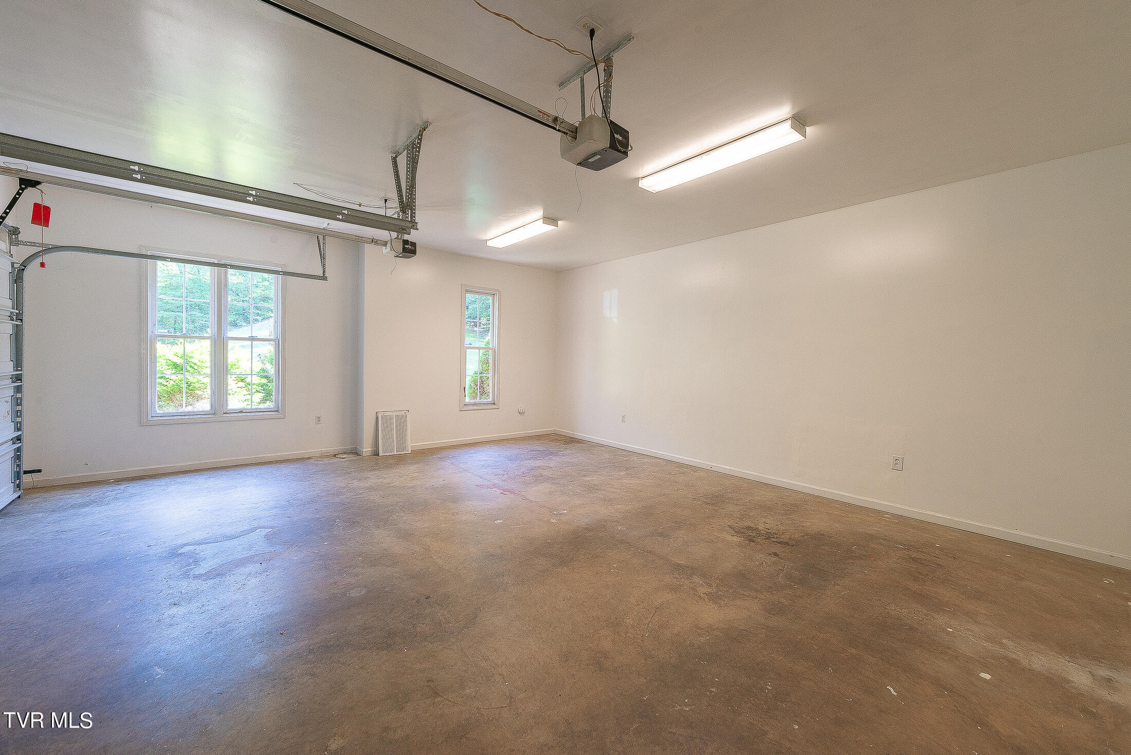 639 Meadow Lark Street, Weber City, Virginia image 47