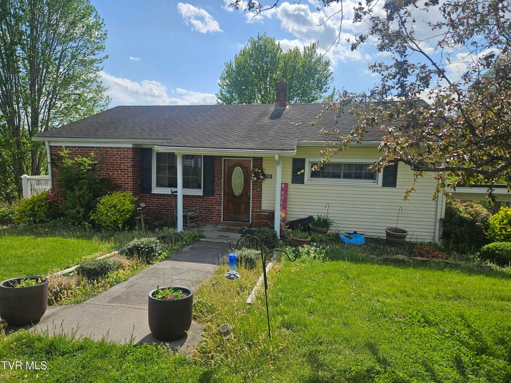 Photo of 150 Tyrone Street, Dungannon, VA 24245 (MLS # 9994012)