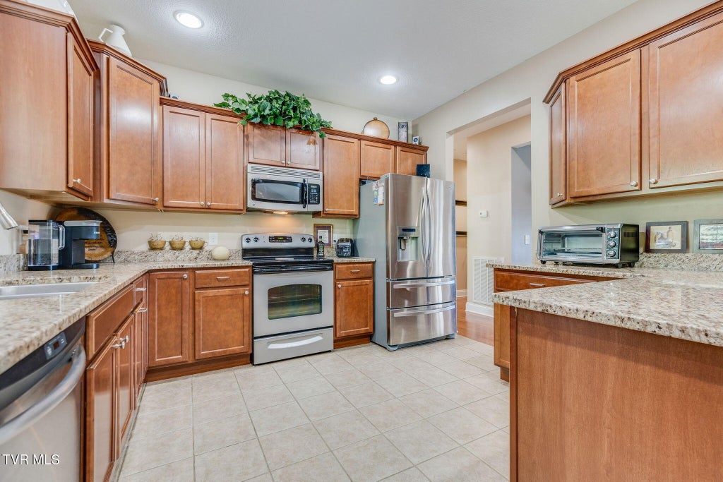 Photo of 1338 Glen Abbey Way, Gray, TN 37615 (MLS # 10000563)
