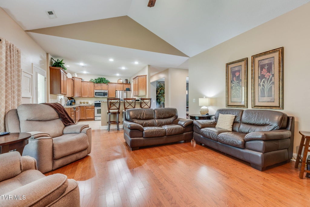 Photo of 1338 Glen Abbey Way, Gray, TN 37615 (MLS # 10000563)