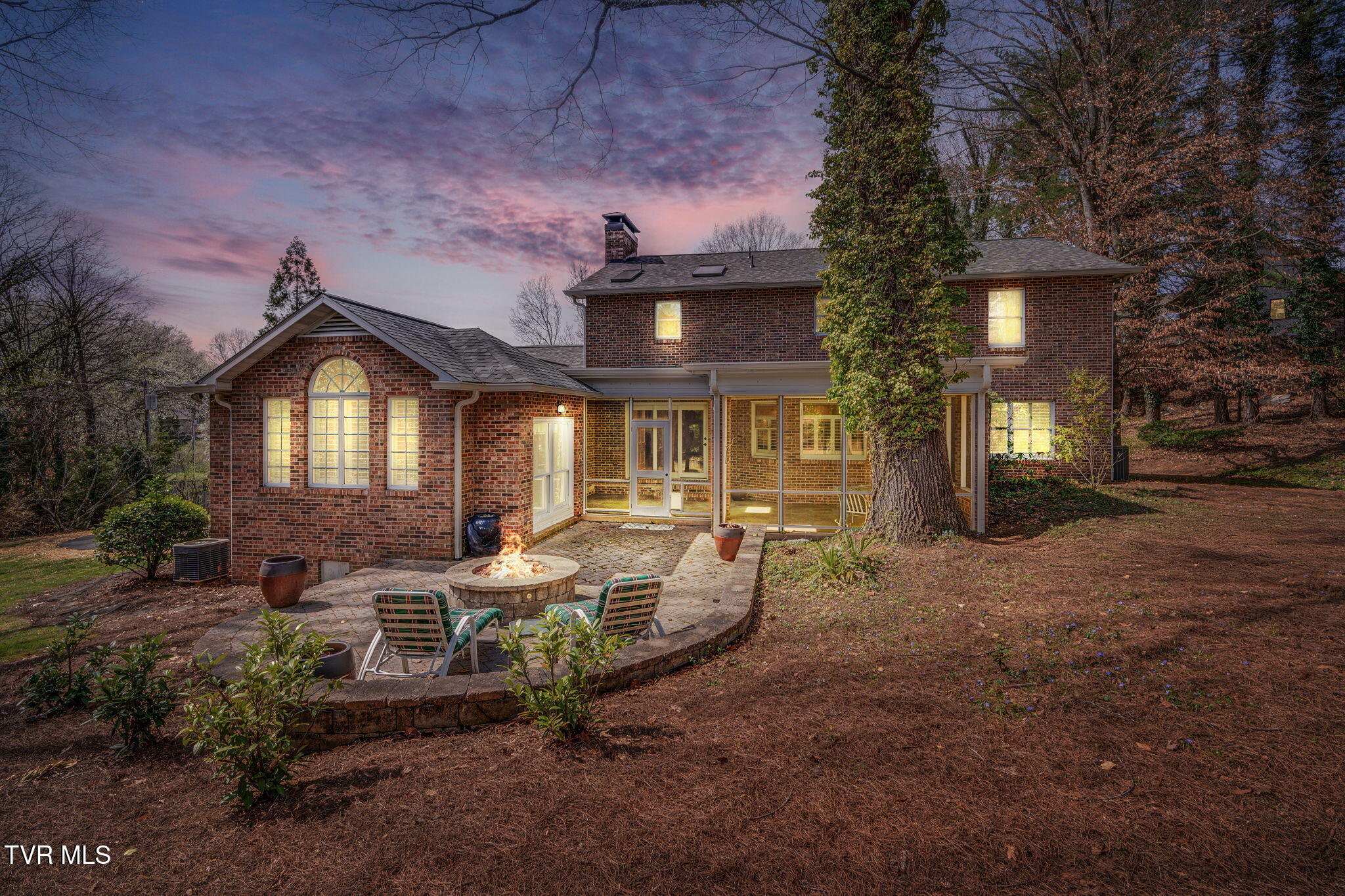 4113 Fox Lair Place, Kingsport, Tennessee image 4