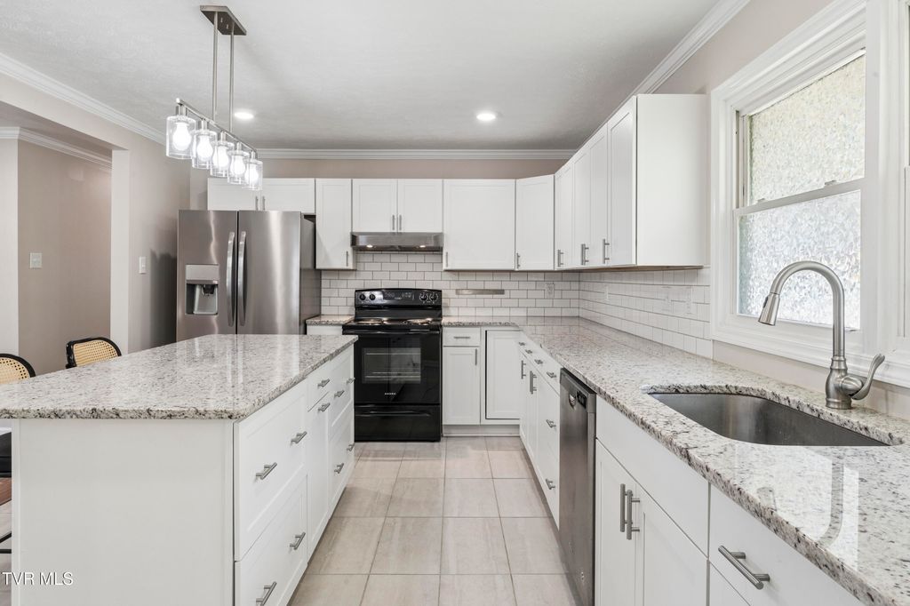 Photo of 106 Hasty Boulevard, Erwin, TN 37650 (MLS # 9993789)