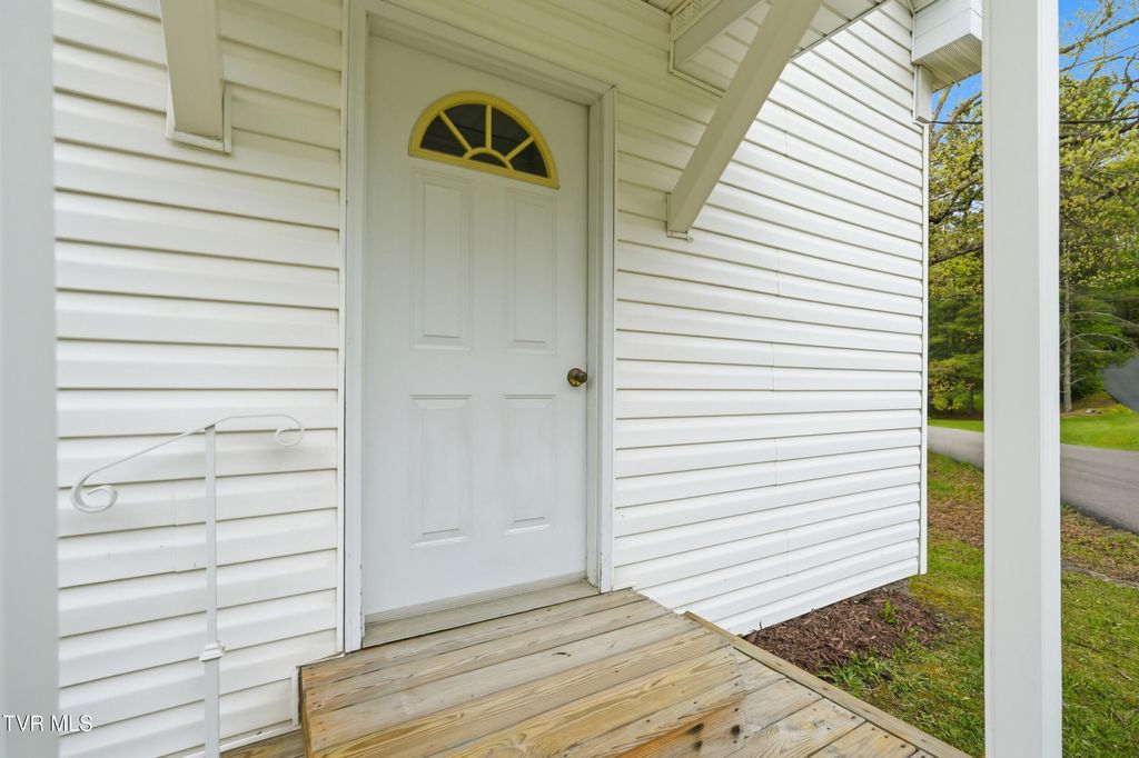 Photo of 6203 Laurel Grove Road, Norton, VA 24273 (MLS # 9995473)