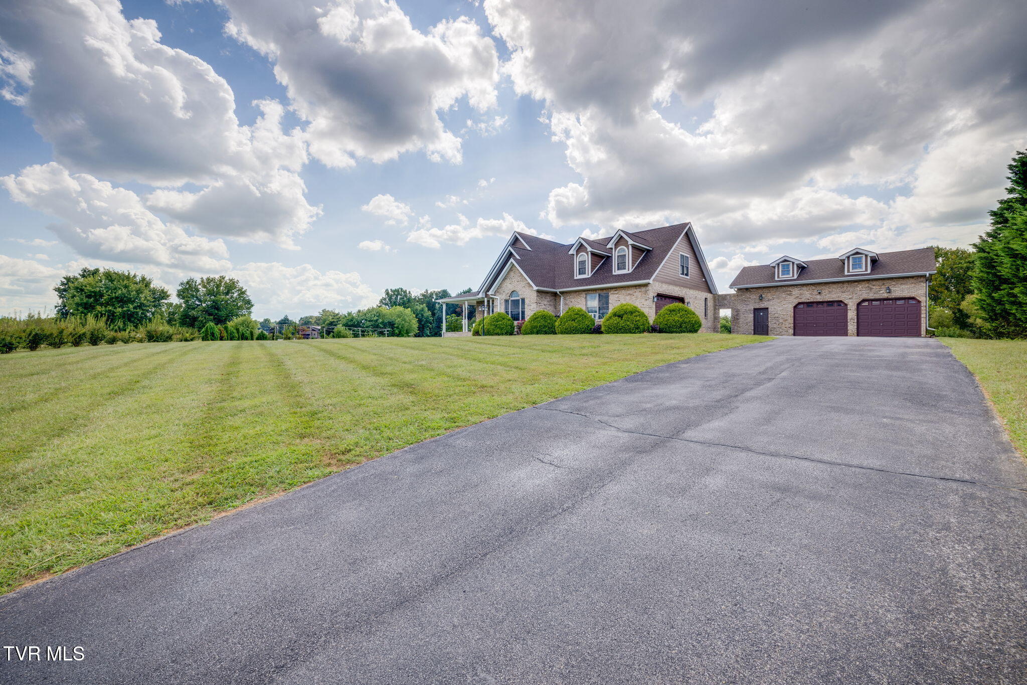 671 Old Embreeville Road