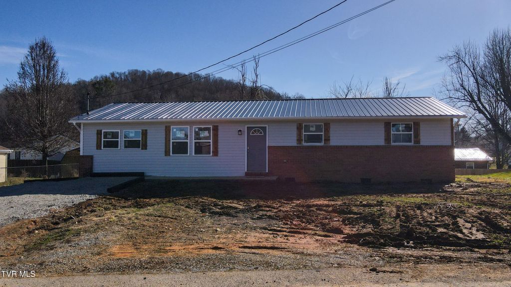 Photo of 1106 Idlewylde Circle, Johnson City, TN 37601 (MLS # 9991533)