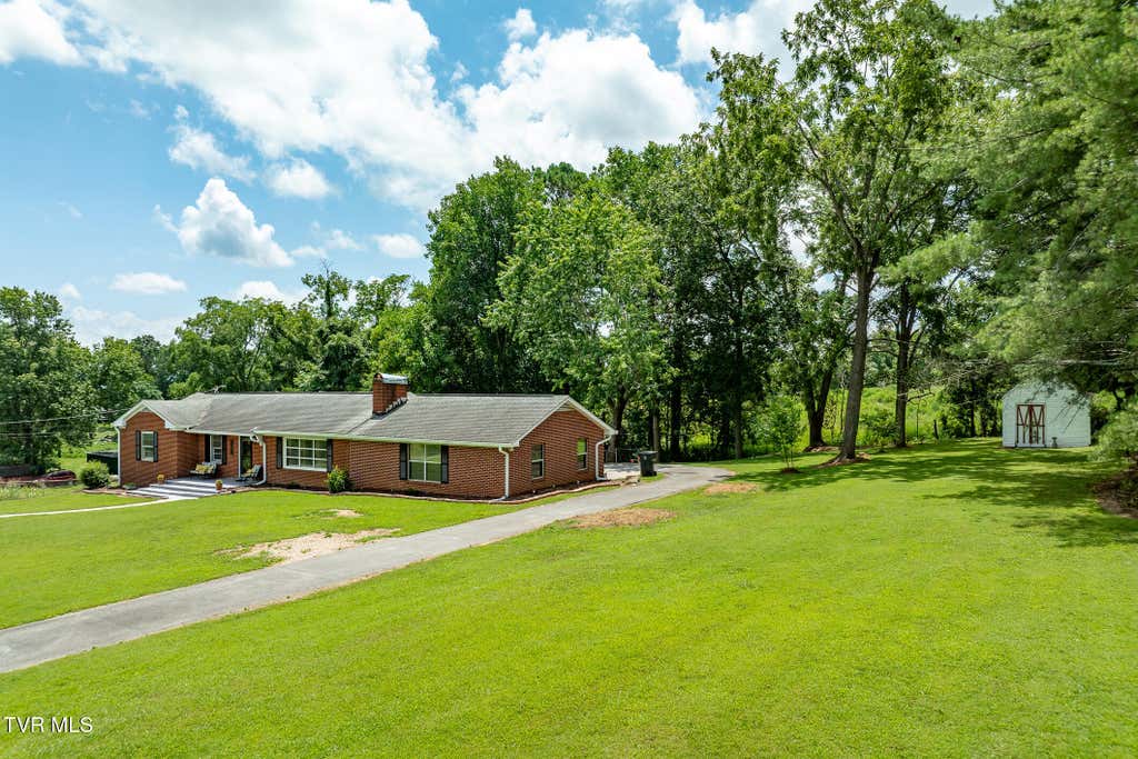 Photo of 4432 Old Lowland Road, Morristown, TN 37813 (MLS # 9998522)