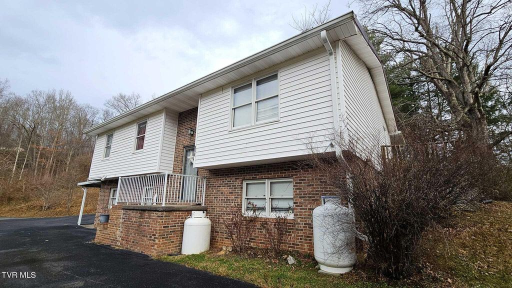 Photo of 323 6th Street, Coeburn, VA 24230 (MLS # 9988743)