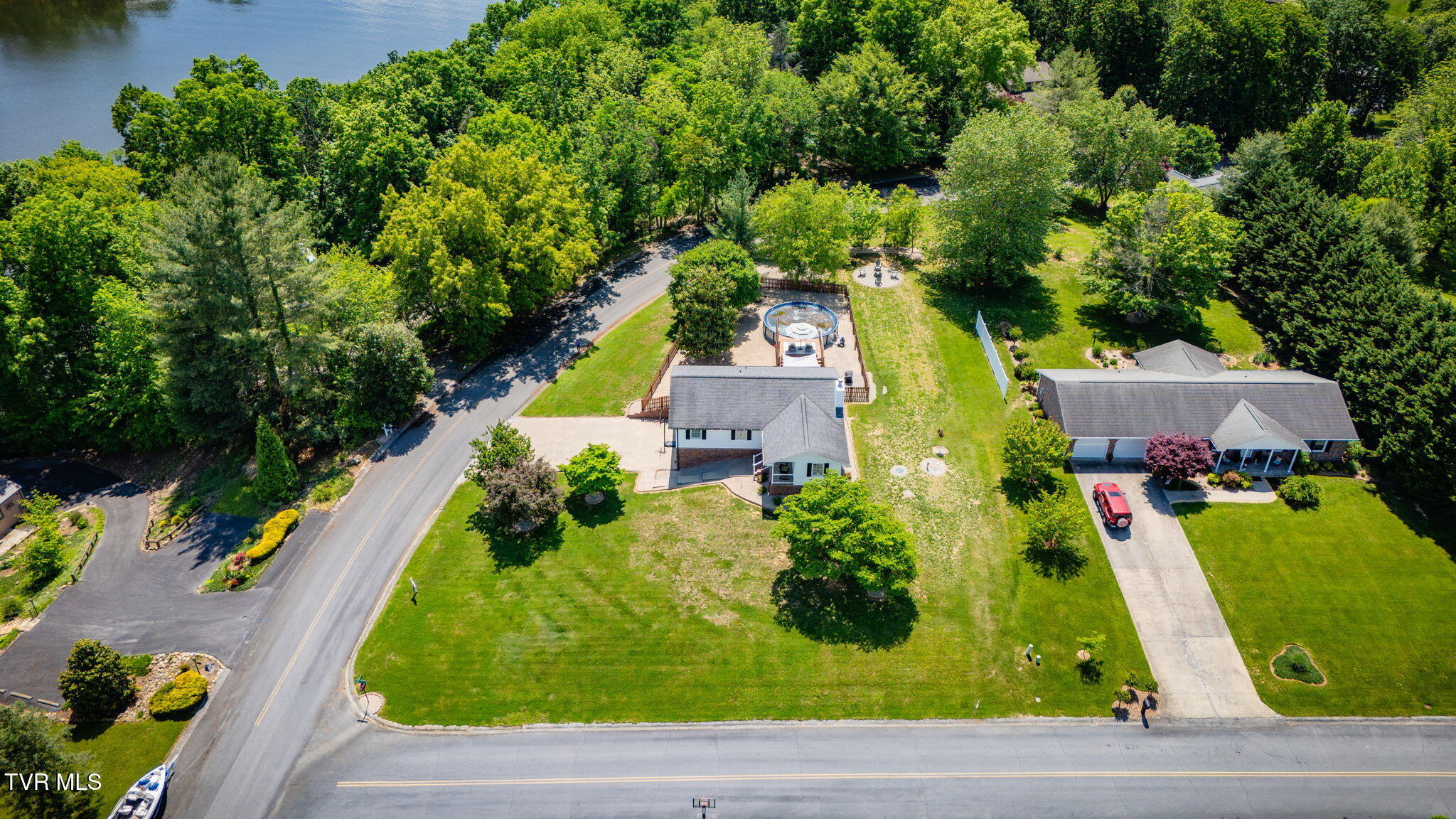 237 Charlie Avenue, Piney Flats, Tennessee image 34