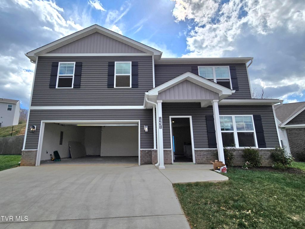 Photo of 1231 Downing Place, Kingsport, TN 37663 (MLS # 9984176)