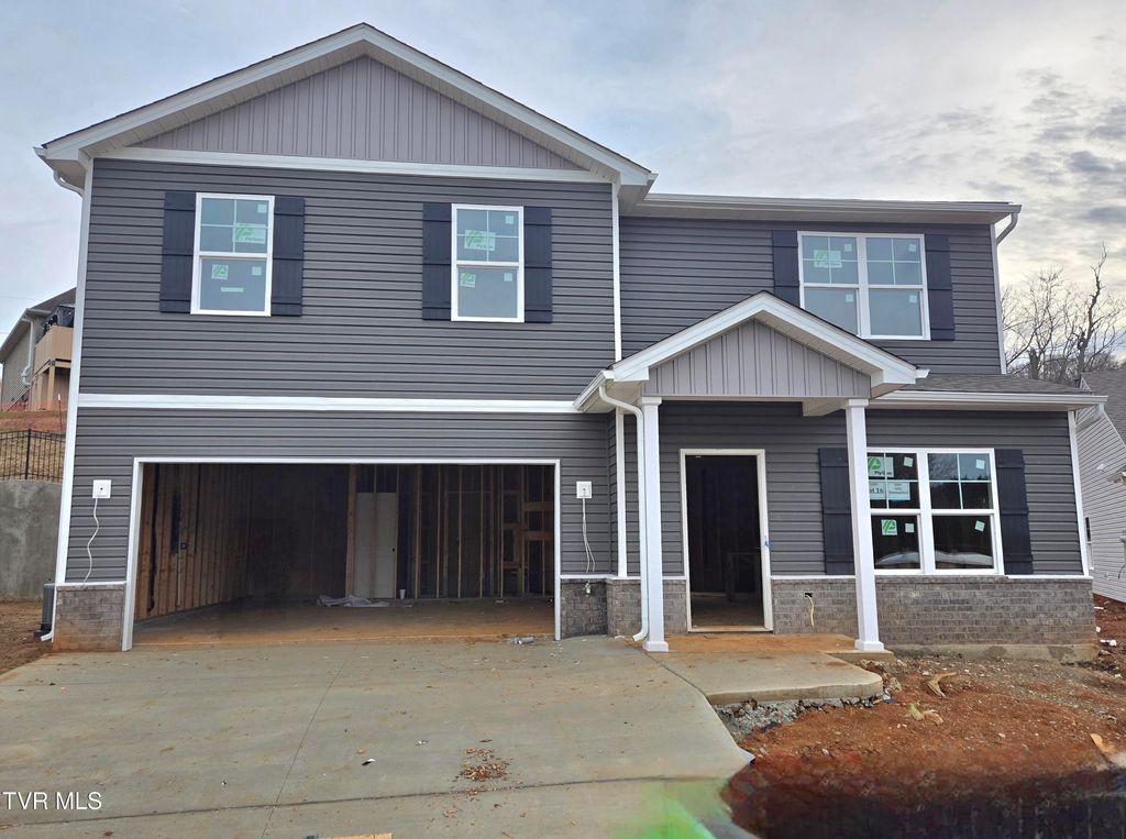 Photo of 1231 Downing Place, Kingsport, TN 37663 (MLS # 9984176)