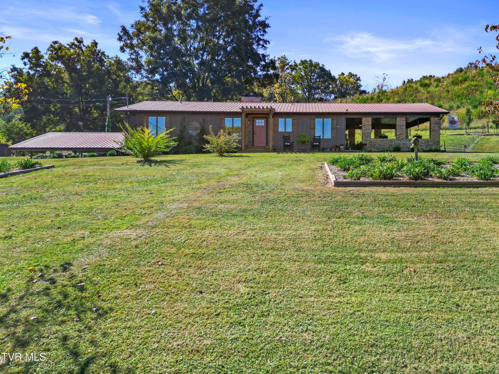 Photo of 9915 Warrensburg Road, Mosheim, TN 37818 (MLS # 9988927)