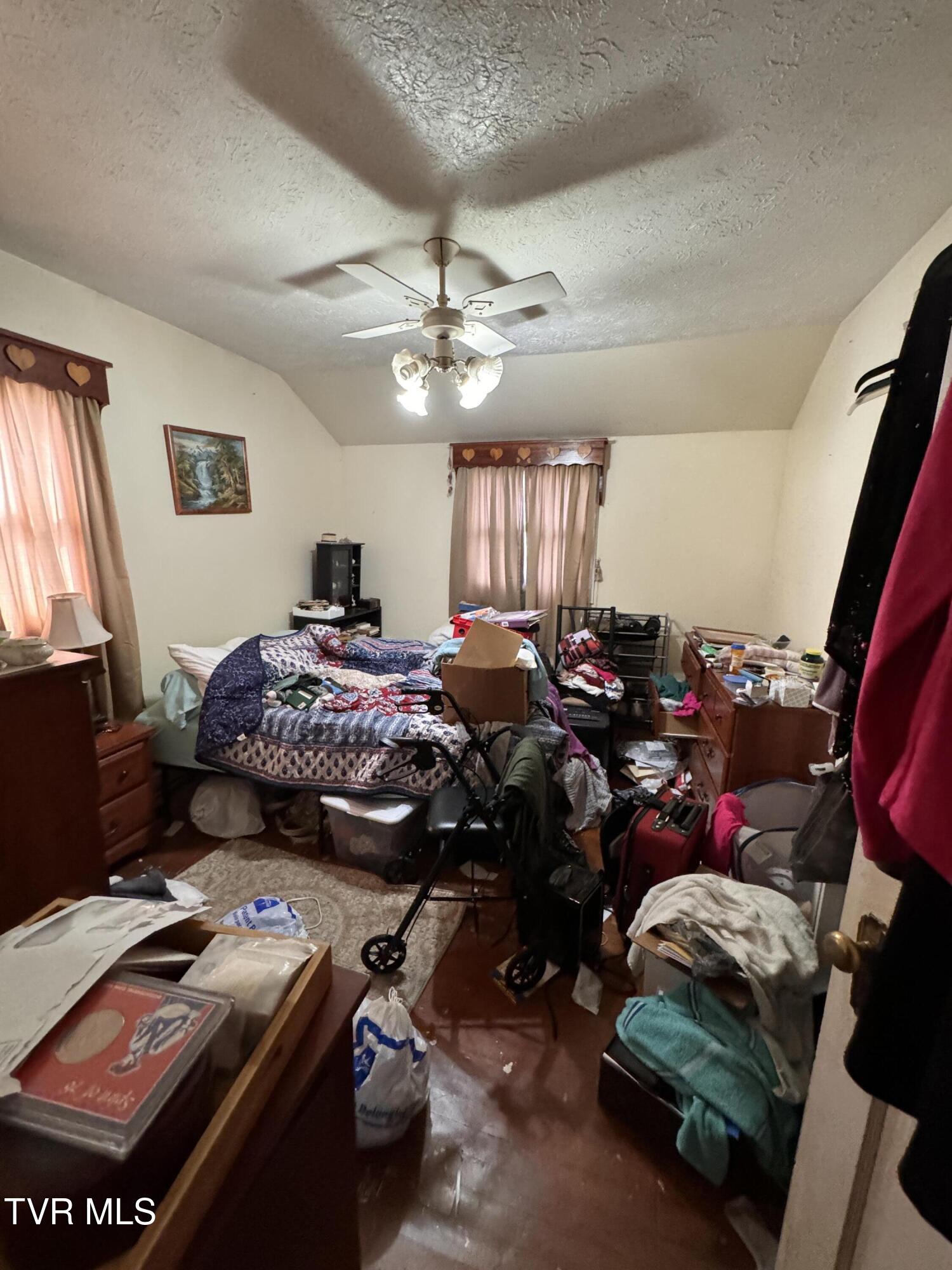 412 Gallop Avenue, Mount Carmel, Tennessee image 17