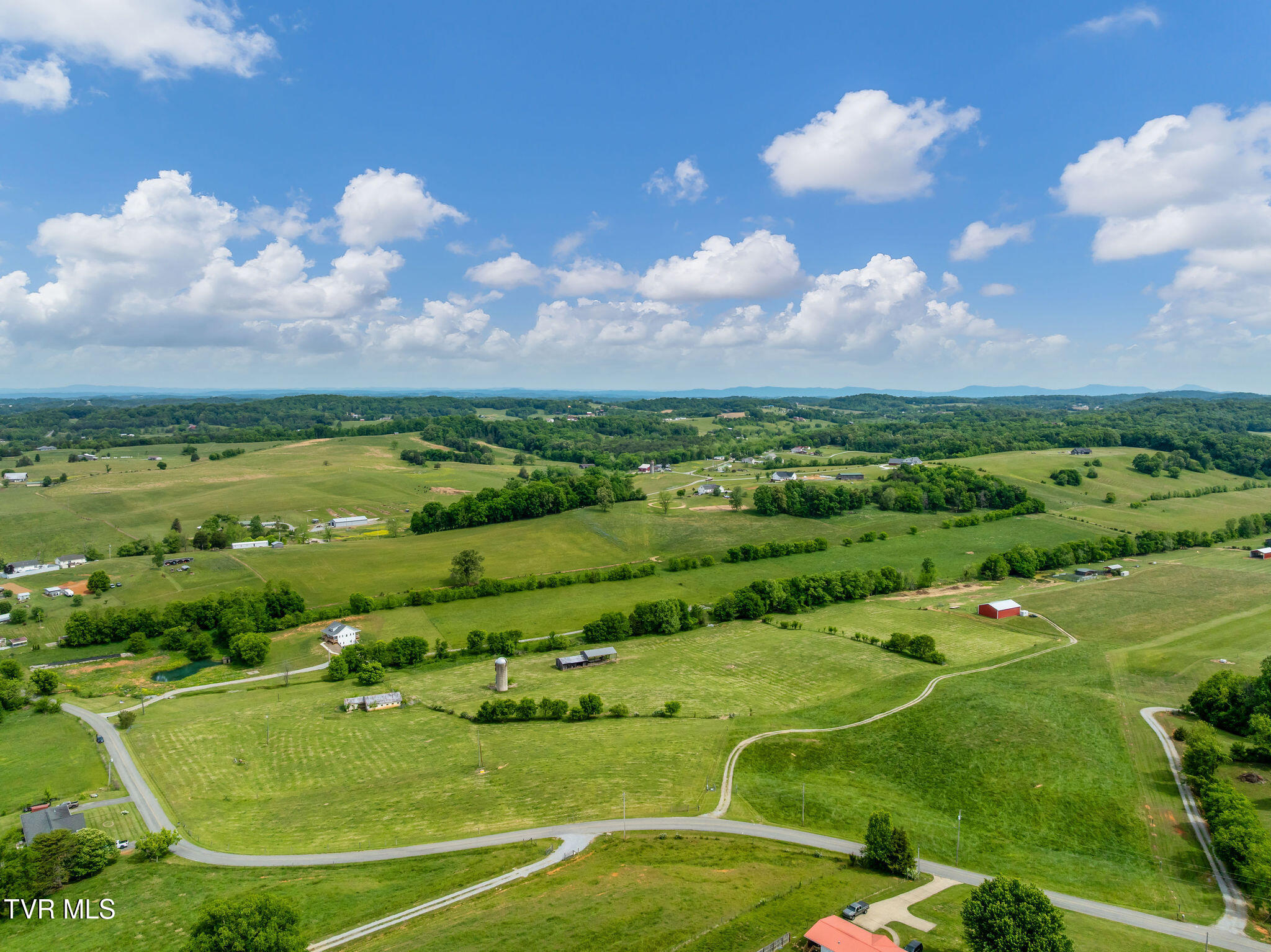 15 Acres South Old Kentucky Road