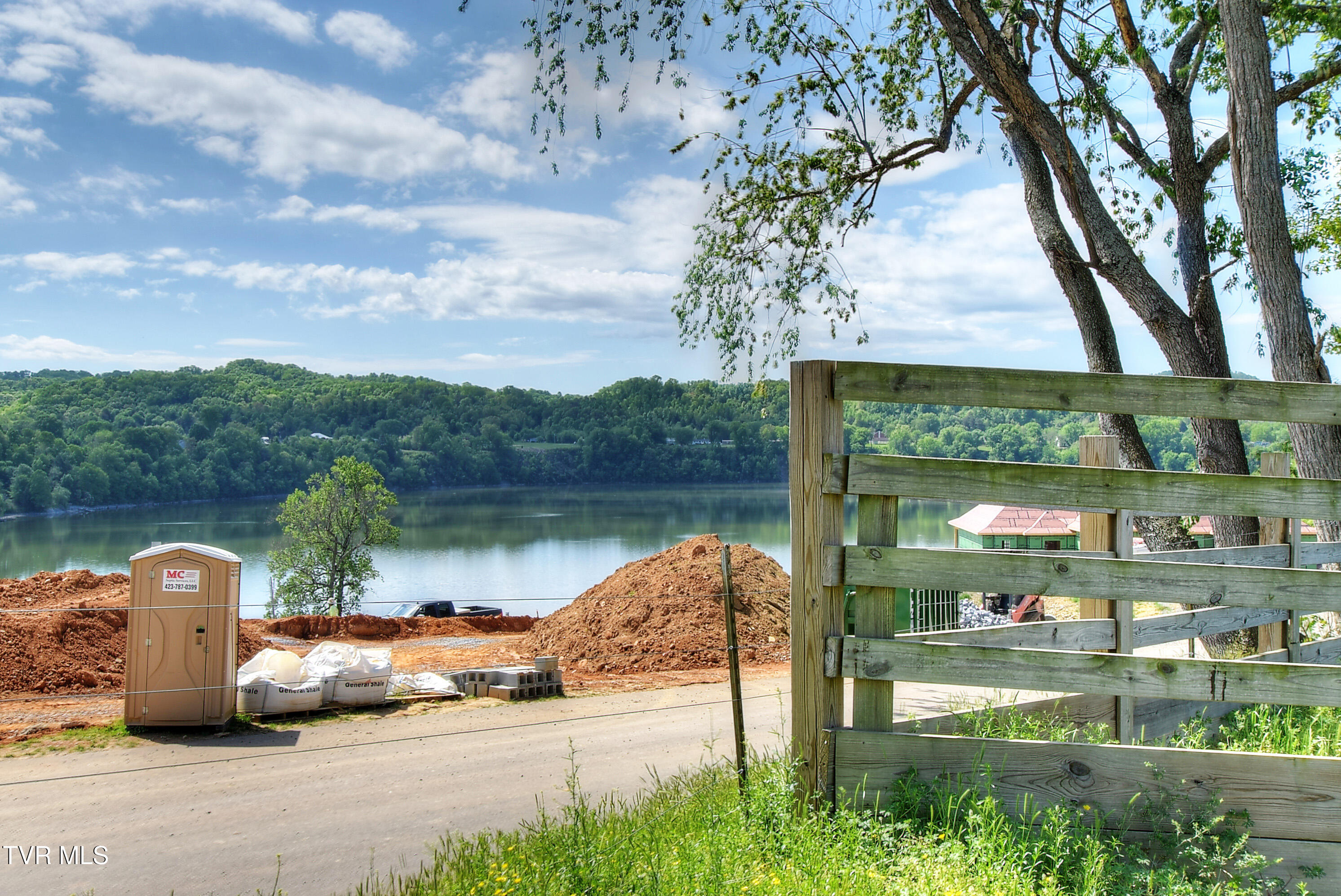 168 Degrasse Lane, Johnson City, Tennessee image 3
