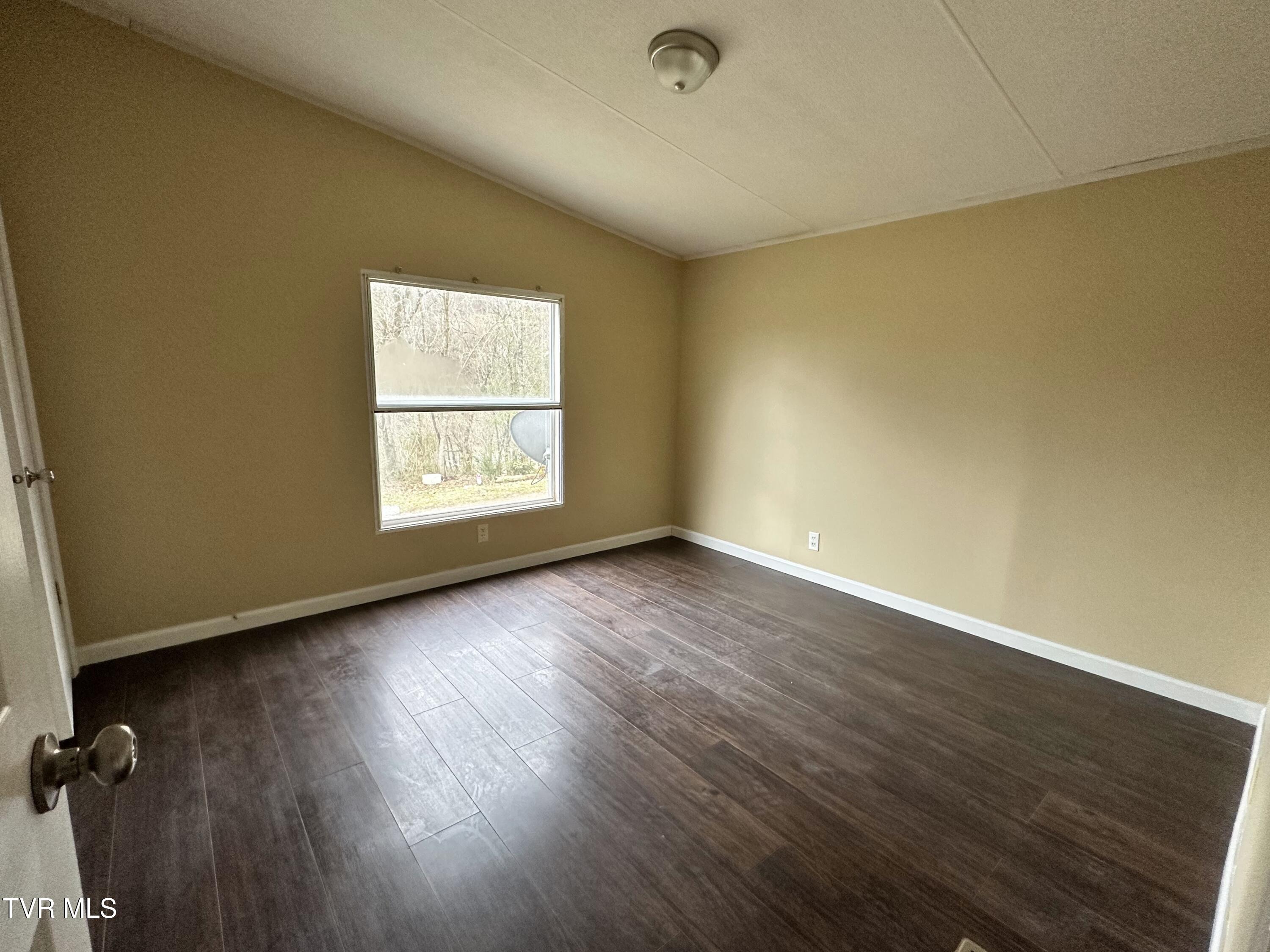 108 Cradic Drive, Rogersville, Tennessee image 10