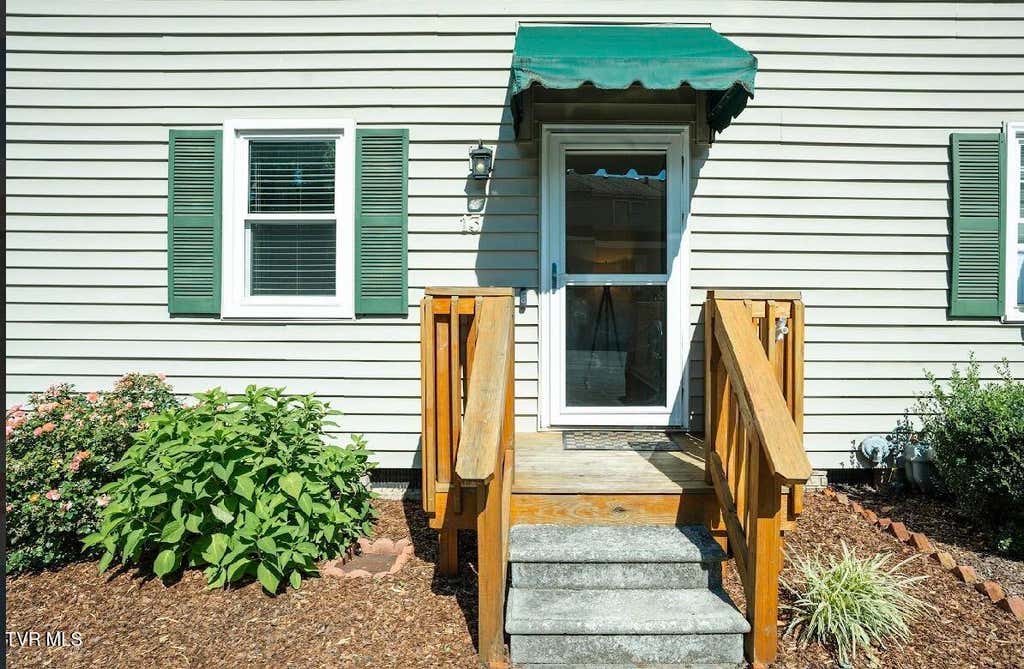 Photo of 613 Spring Hill Road #Apt 13, Johnson City, TN 37604 (MLS # 9999905)