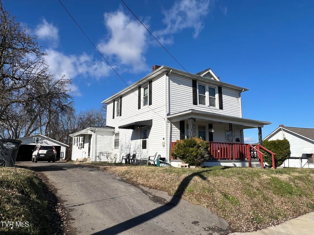 Photo of 629 Branch Street, Kingsport, TN 37660 (MLS # 9989446)