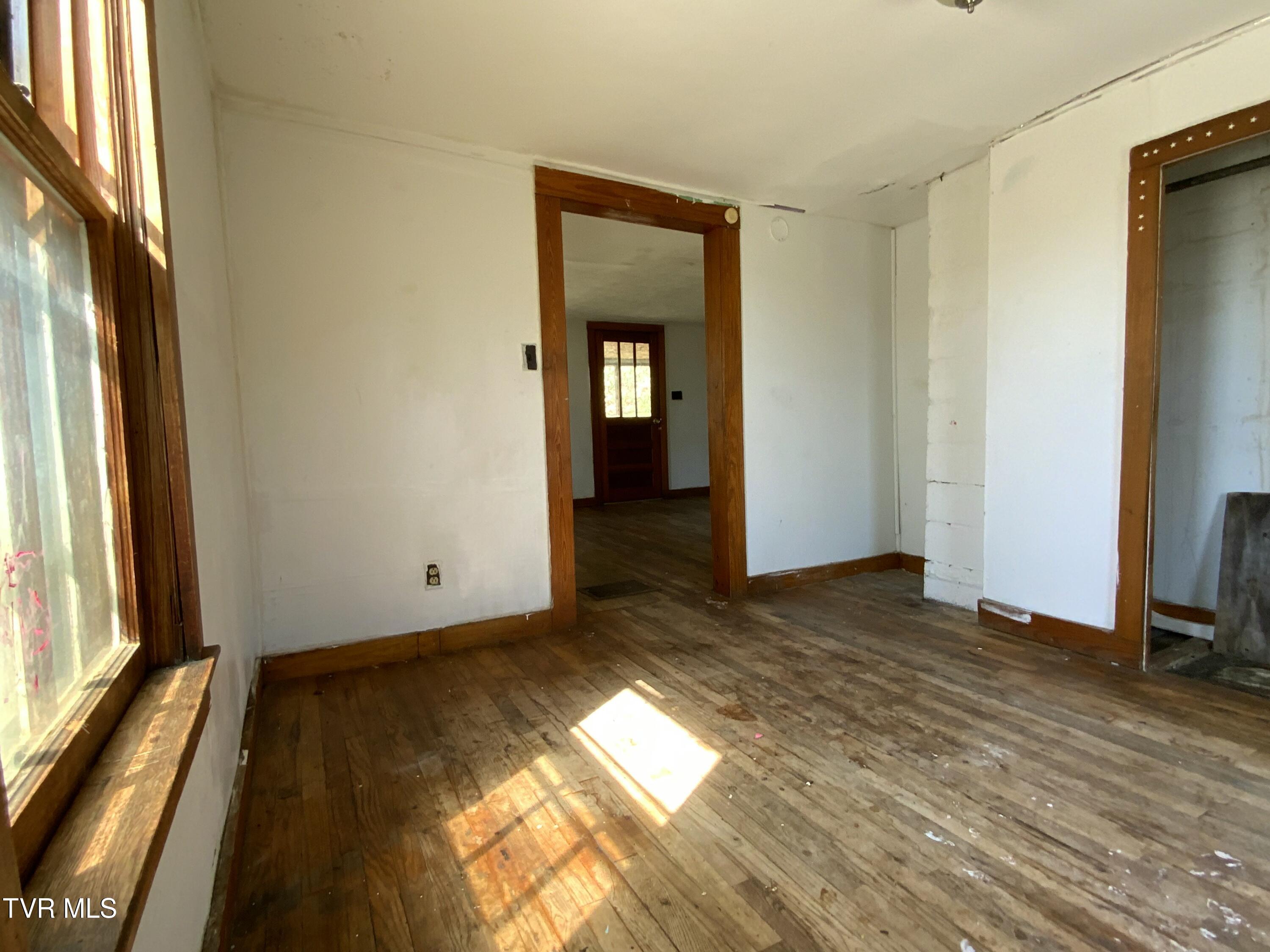 229  235 Henard Road, Rogersville, Tennessee image 6