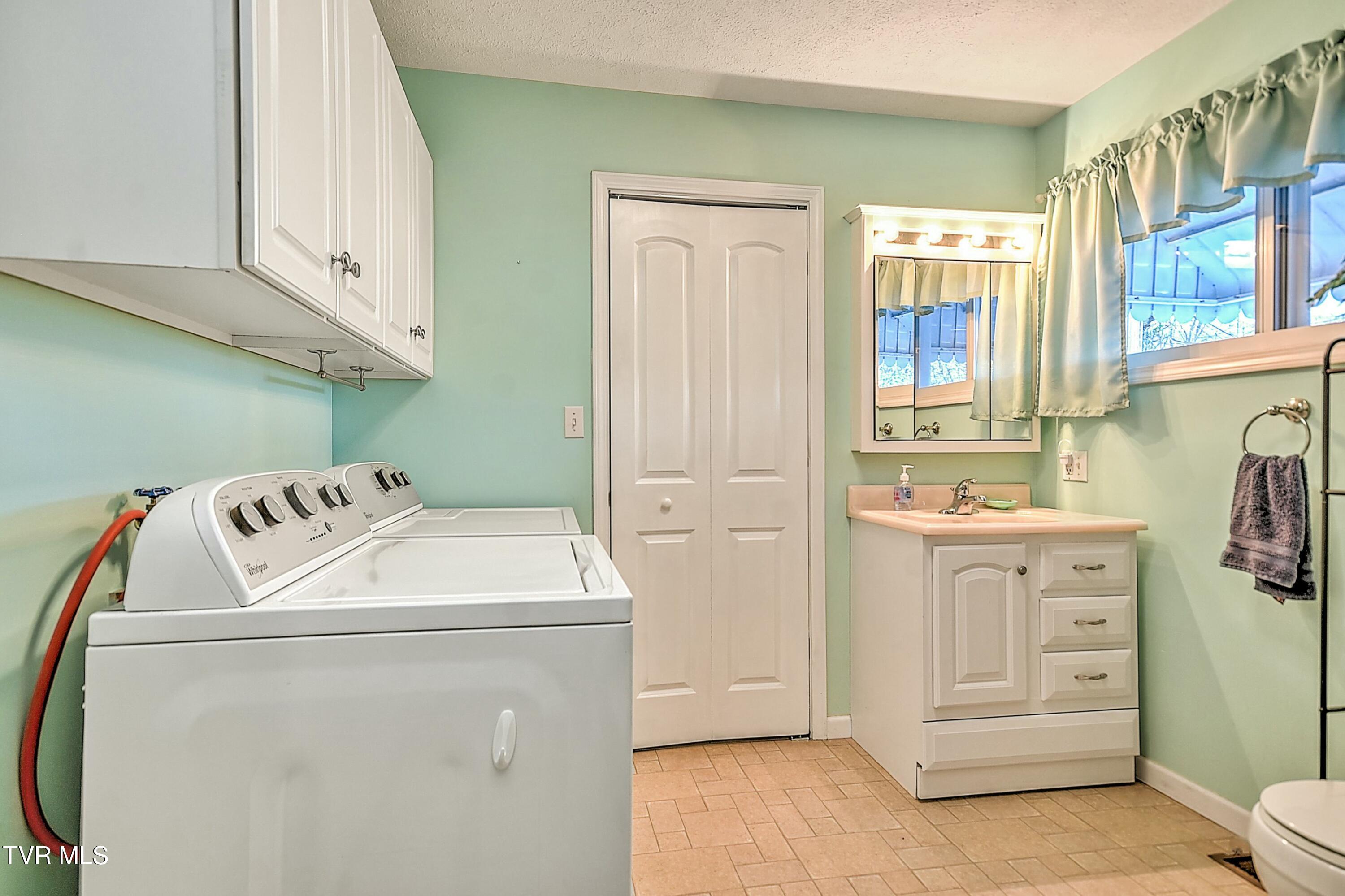 133 Pendleton Street, Gate City, Virginia image 27