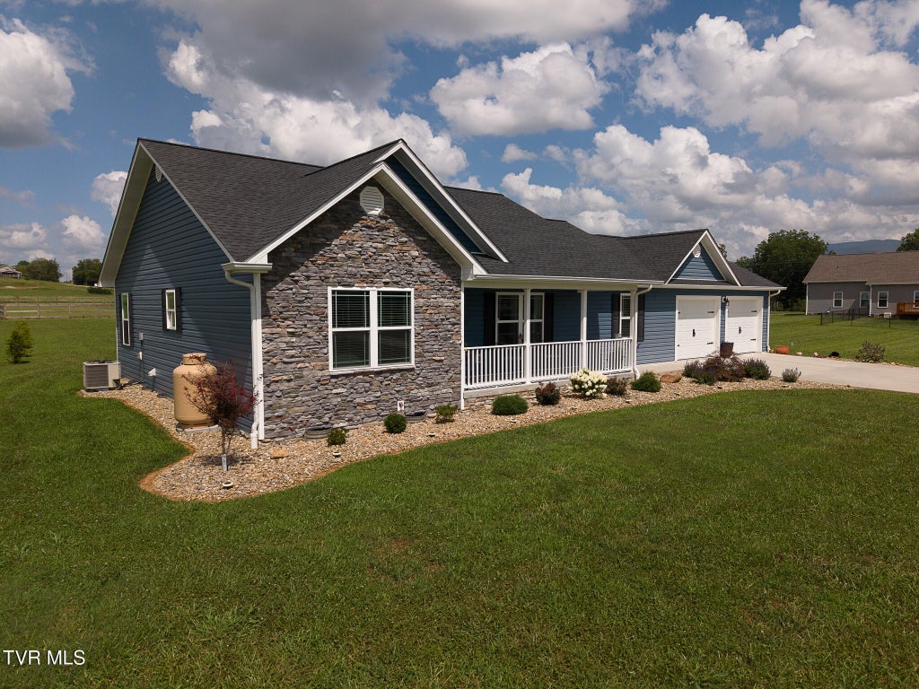 Photo of 60 Alexander Ferry Lane, Greeneville, TN 37743 (MLS # 9998691)