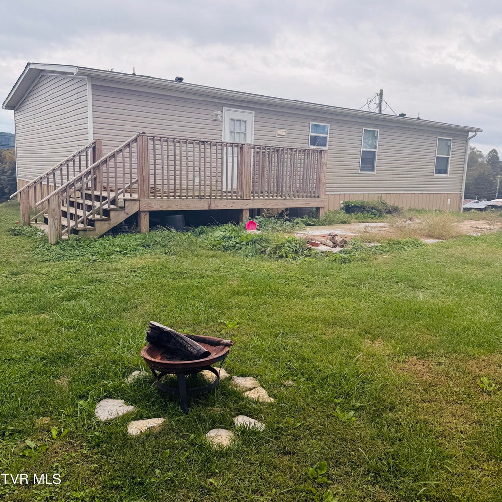 Photo of 205 York Drive, Jonesville, VA 24263 (MLS # 10002008)