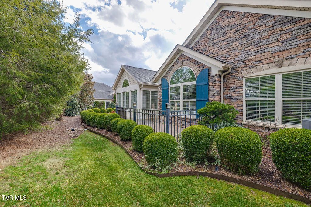 Photo of 1682 Hatterdale Farm Road, Blountville, TN 37617 (MLS # 9988784)