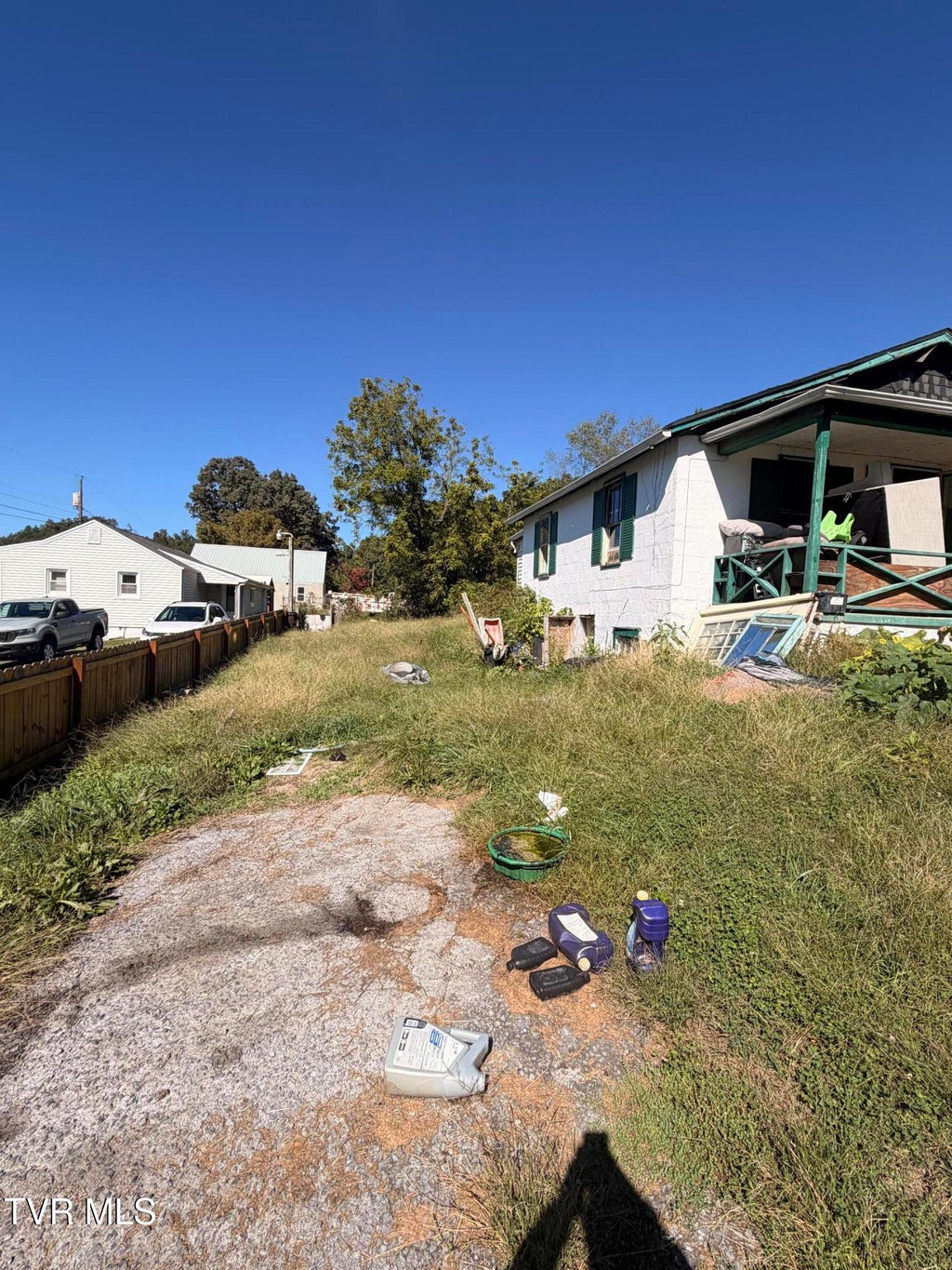 Photo of 509 Campbells Pvt DR, Bristol, TN 37620 (MLS # 10001816)