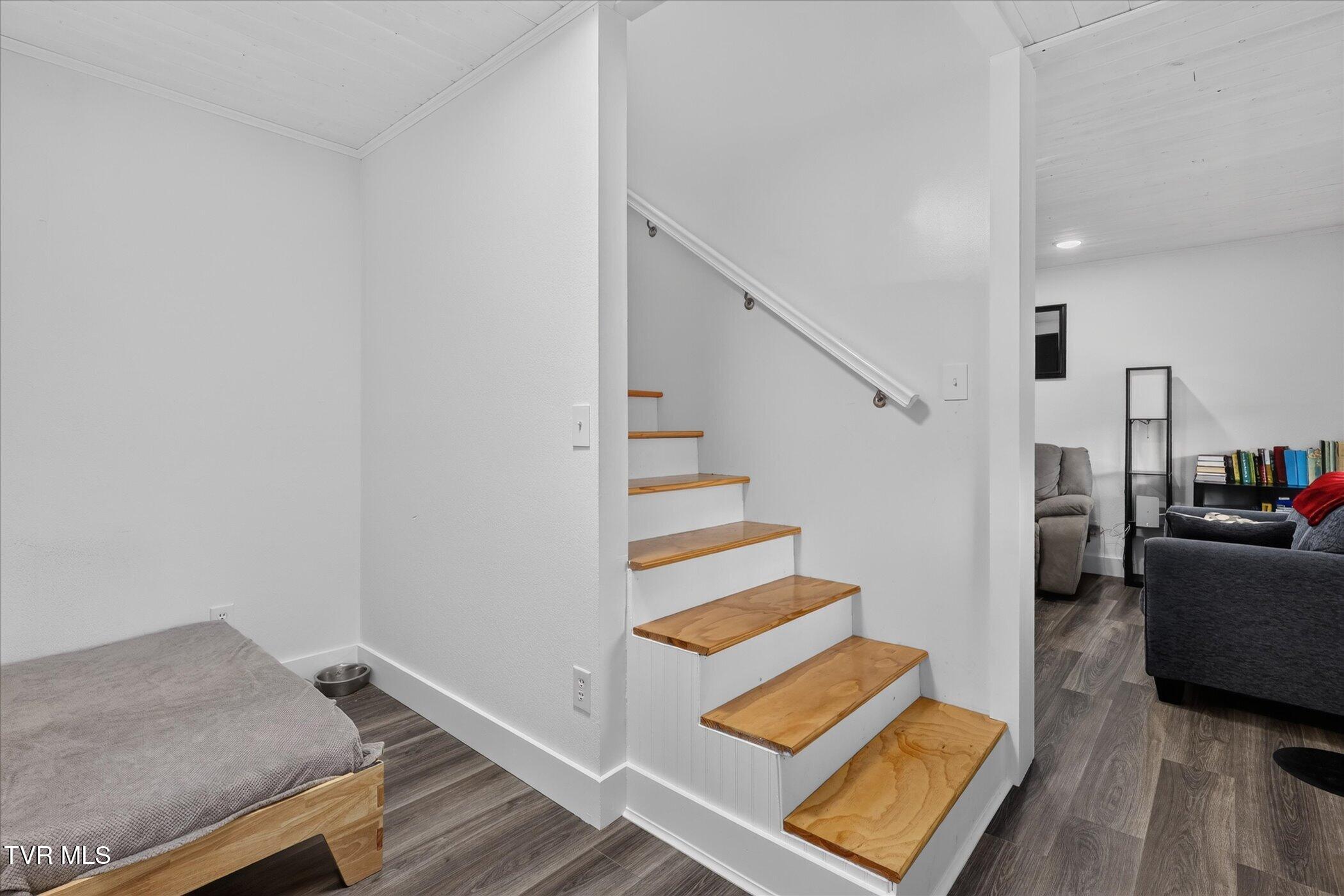 156 Bill Garland Road