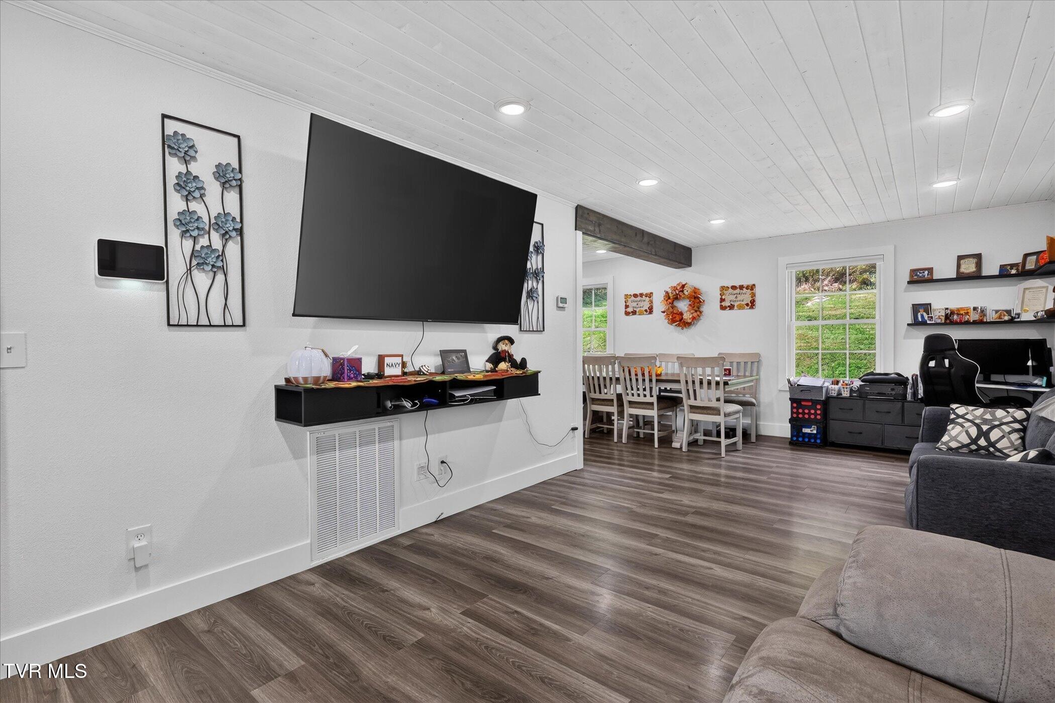 156 Bill Garland Road