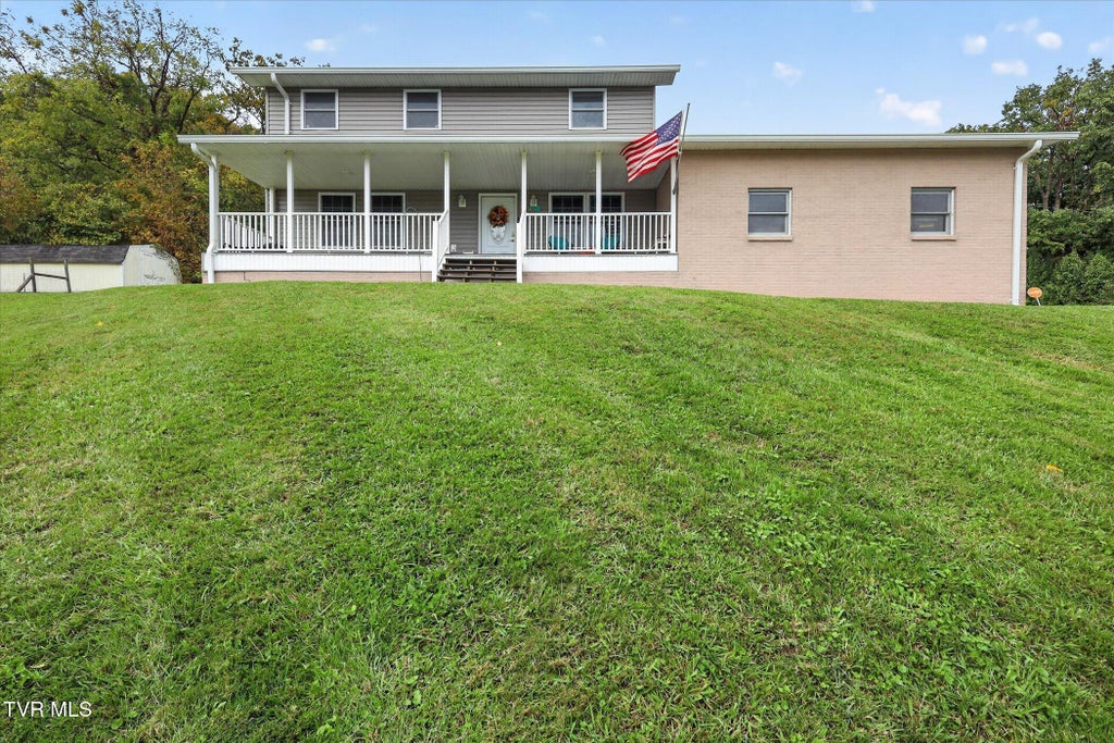 Photo of 156 Bill Garland Road, Johnson City, TN 37604 (MLS # 10002265)