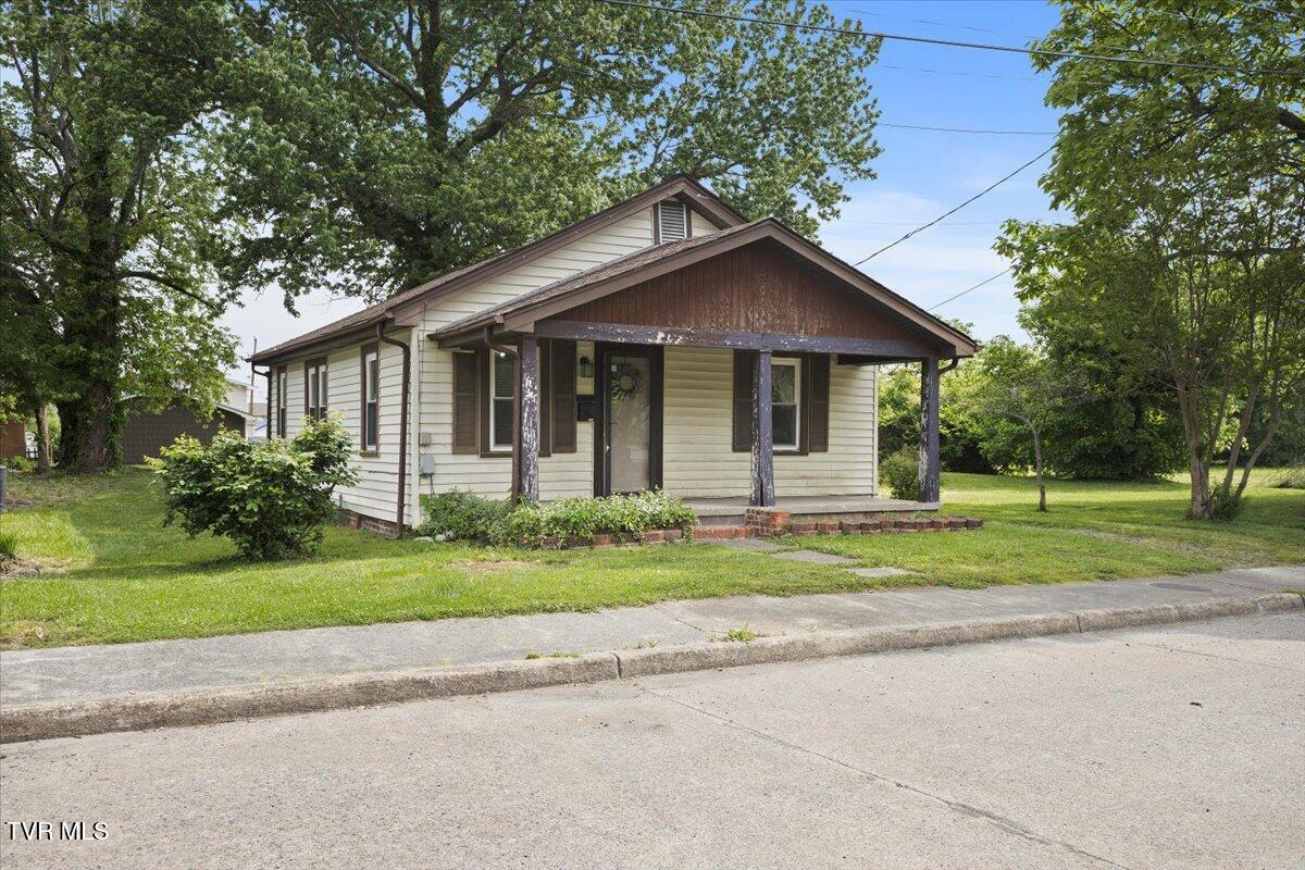 2212 Ashwood Avenue, Kingsport, Tennessee image 3