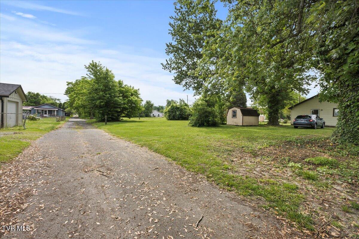 2212 Ashwood Avenue, Kingsport, Tennessee image 22