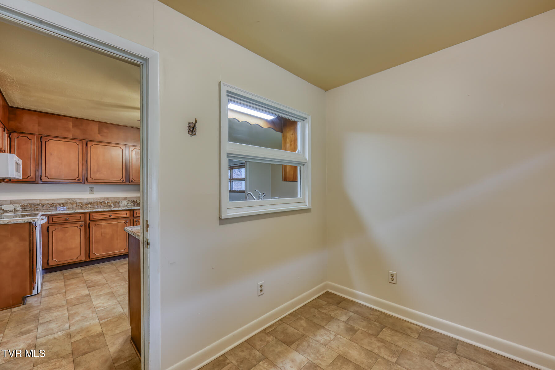 141 Fairground Lane, Mountain City, Tennessee image 7