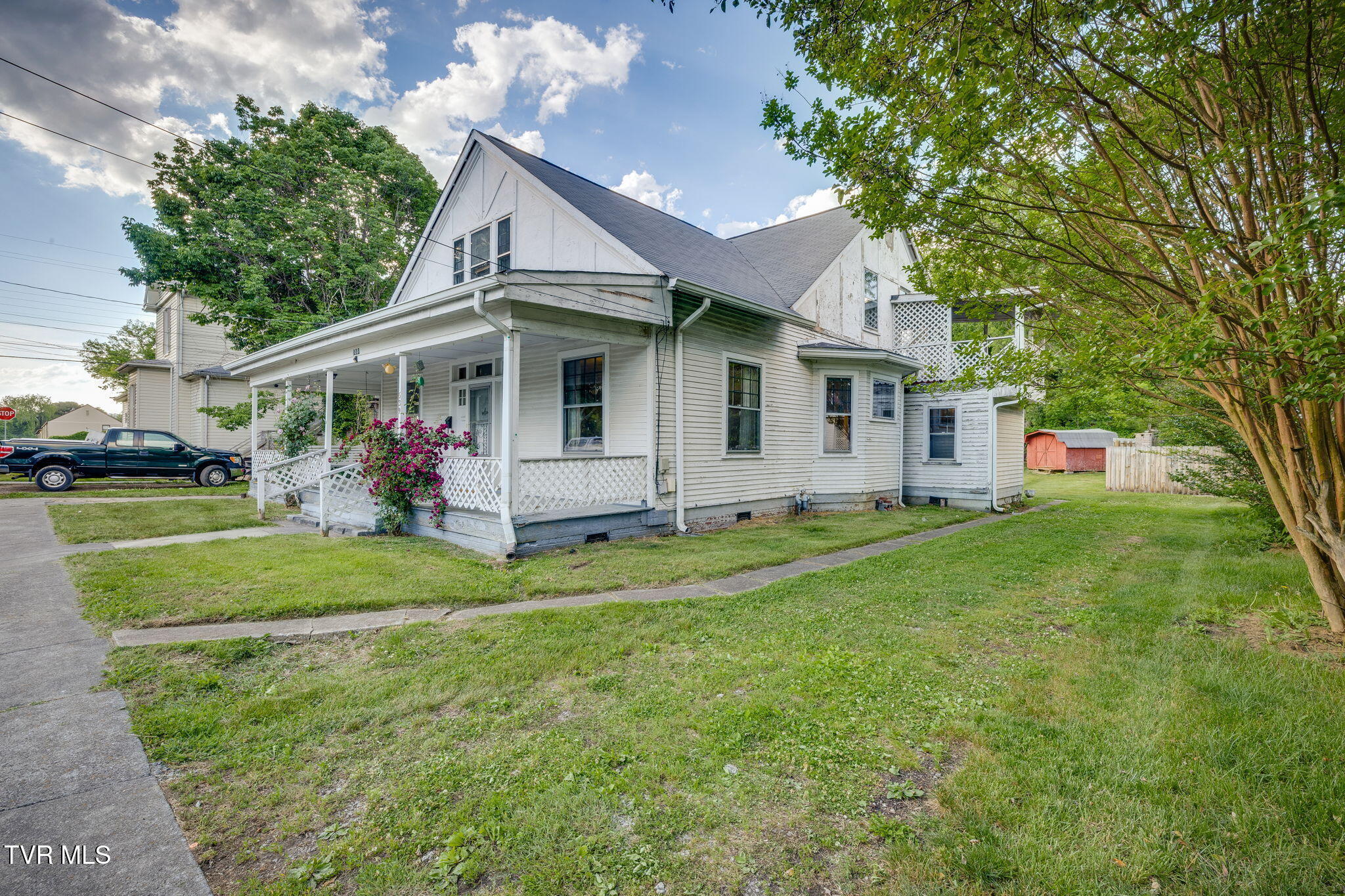 539 Edmond Street