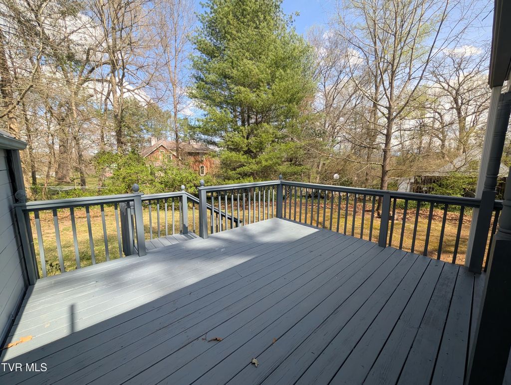 Photo of 1027 Columbia Road, Bristol, TN 37620 (MLS # 9993483)