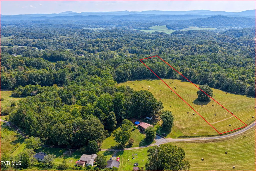 Photo of 6 Magnolia Road, Rogersville, TN 37857 (MLS # 9990890)