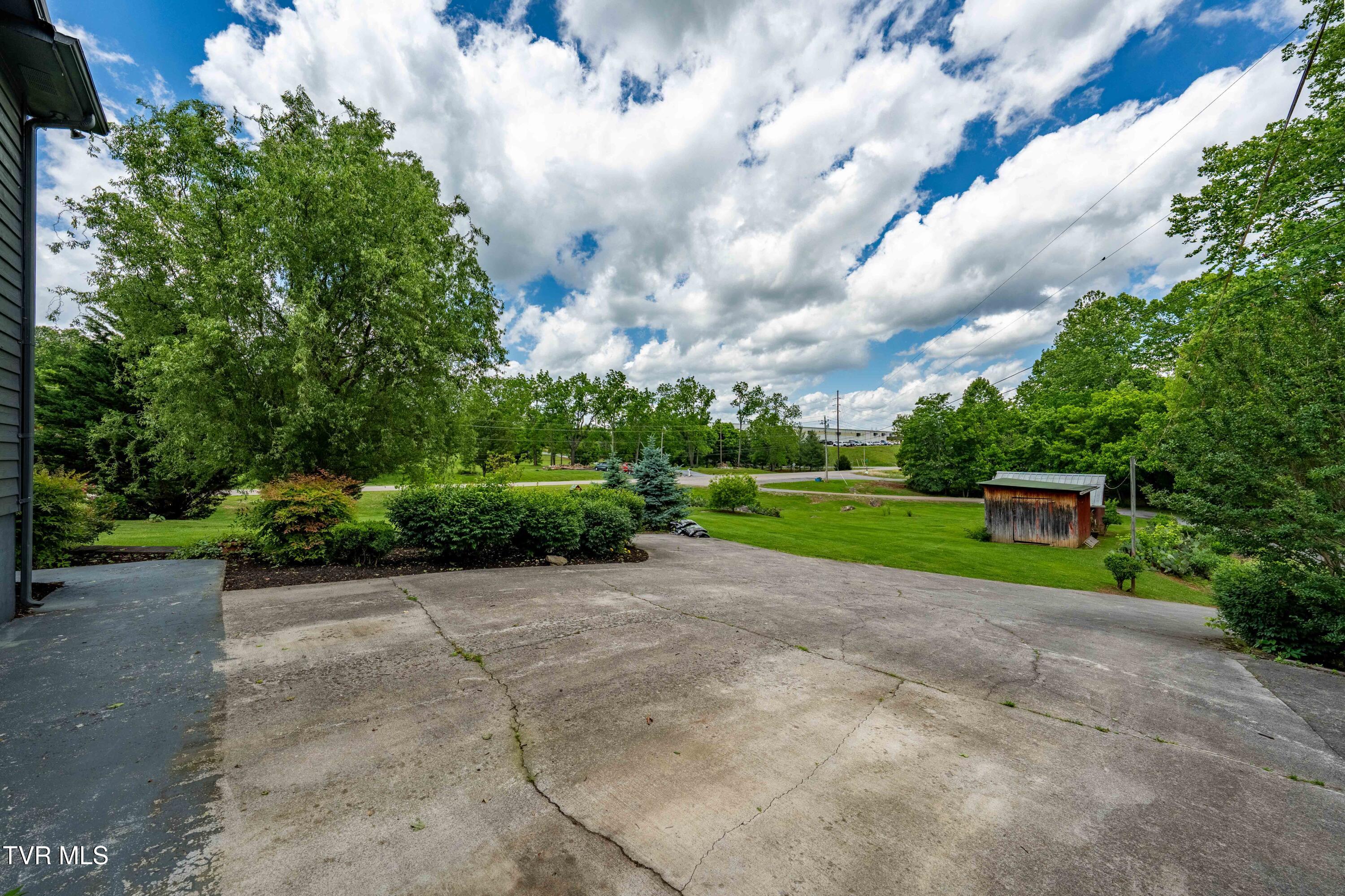524 Mountain View Drive, Piney Flats, Tennessee image 46