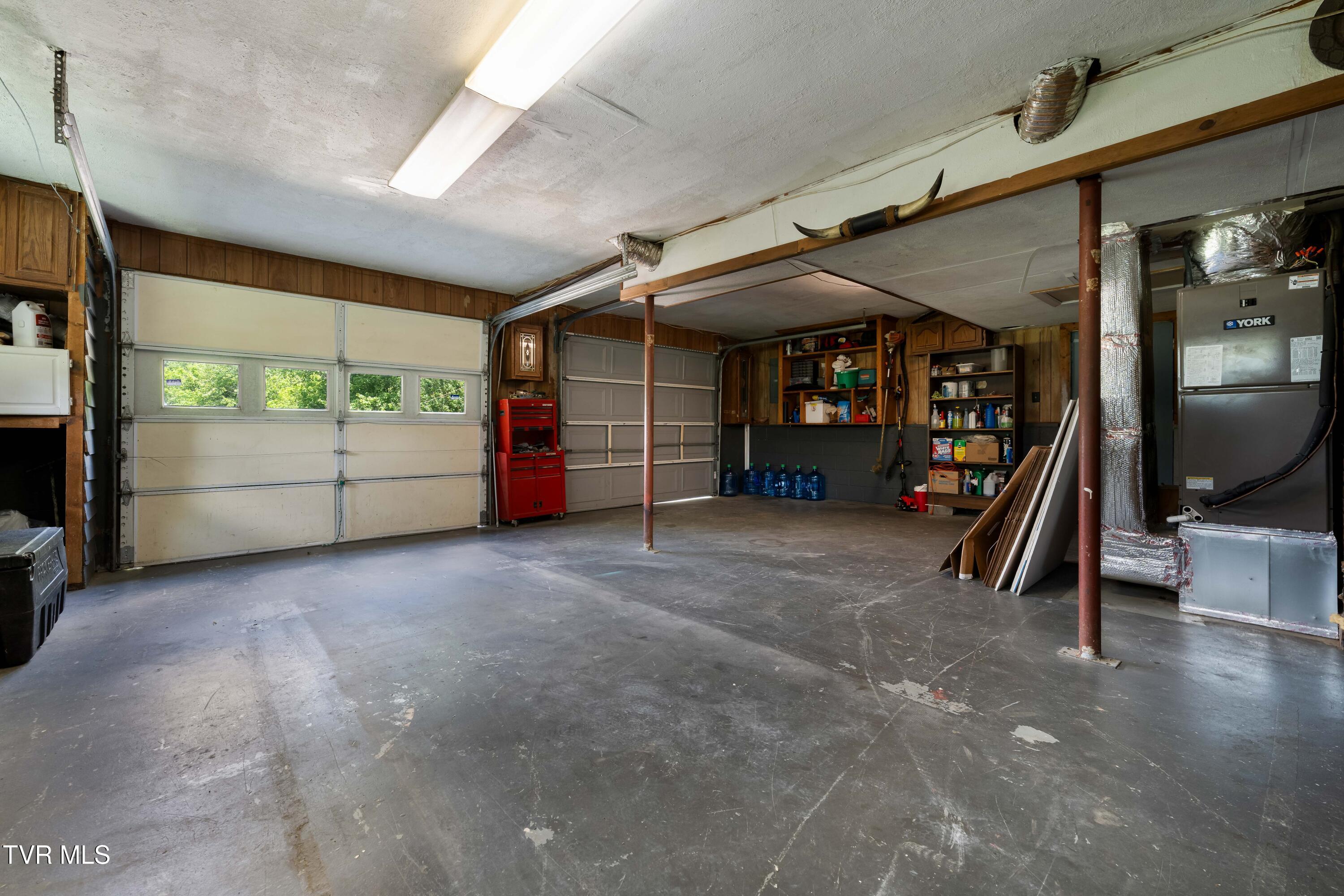 524 Mountain View Drive, Piney Flats, Tennessee image 37