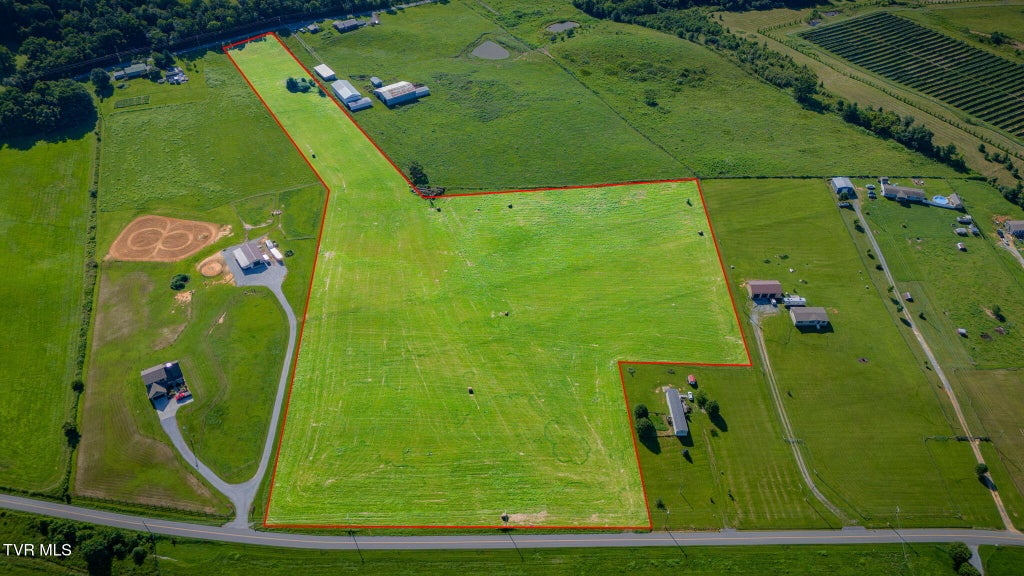 Photo of 3102 Old Snapps Ferry Road, Chuckey, TN 37641 (MLS # 10000055)