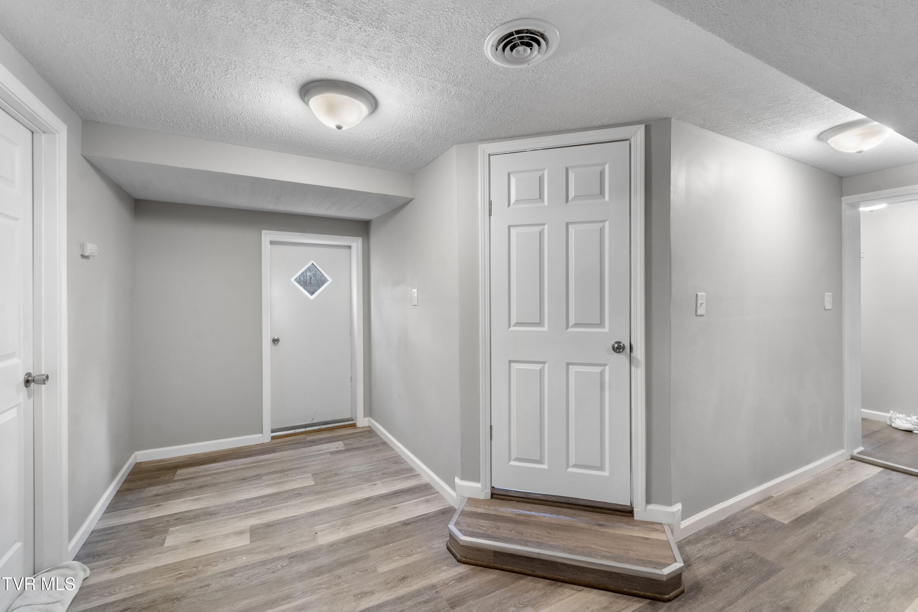 350 Hill Park Drive Drive, Bristol, Virginia image 17