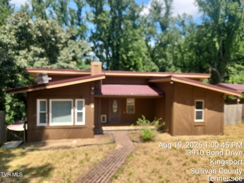 Homes For Sale - 3910 Bond Drive<br/> Kingsport, TN 37664