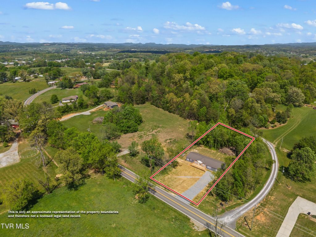 Photo of 779 Silver City, Whitesburg, TN 37891 (MLS # 9994156)