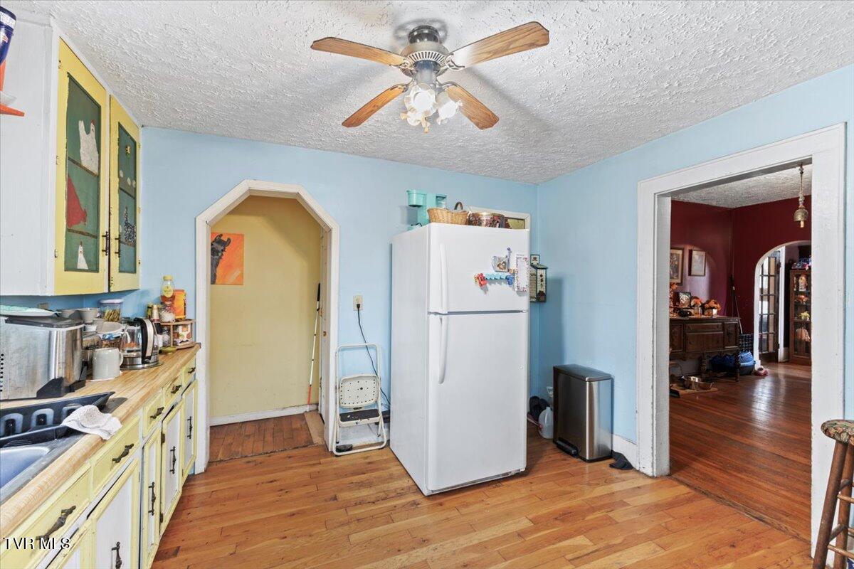 104 Maple Street, Glade Spring, Virginia image 8