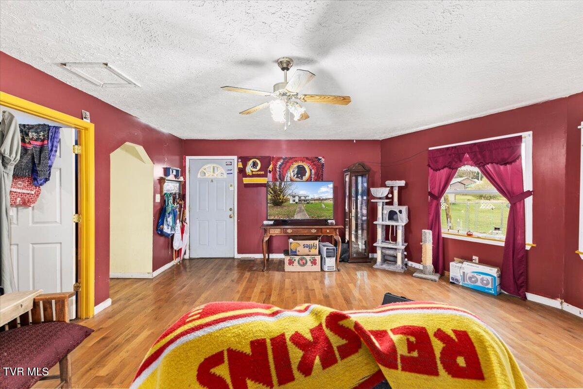 104 Maple Street, Glade Spring, Virginia image 10