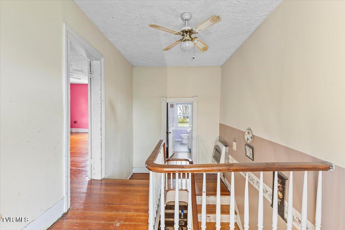104 Maple Street, Glade Spring, Virginia image 20