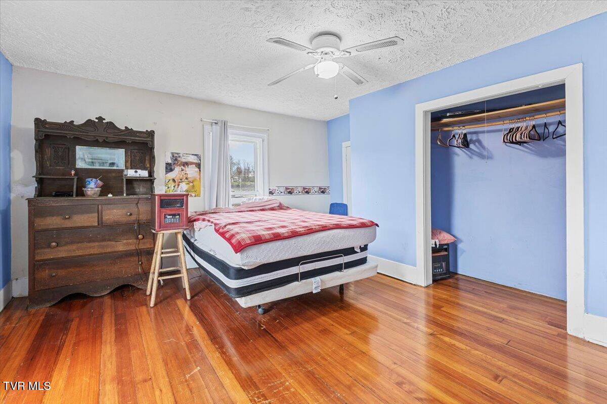 104 Maple Street, Glade Spring, Virginia image 26