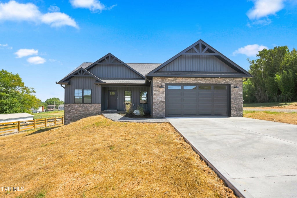 Photo of 124 Suncrest Street, Gray, TN 37615 (MLS # 10000724)